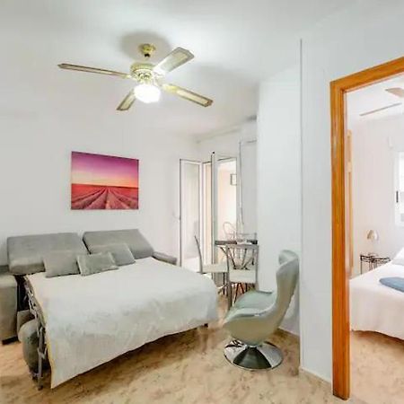 Apartamento Inteiro Acolhedor Perto Da Praia Torrevieja Bagian luar foto